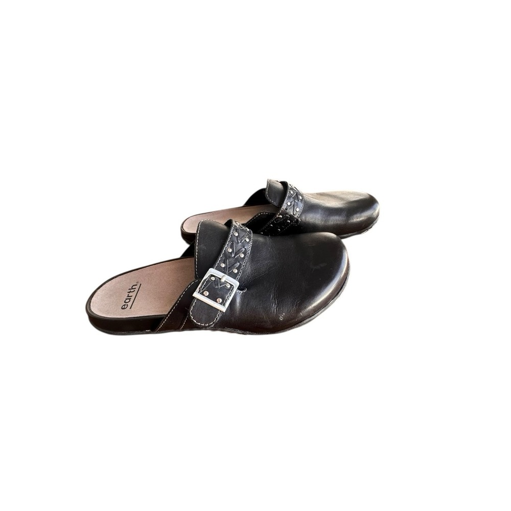Earth Black Leather Clogs Buckle Studded Mules Shoes Womens 8M XZ K8 - Picture 3 of 7